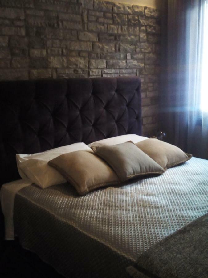 Lux Studio 1 Athens Luaran gambar