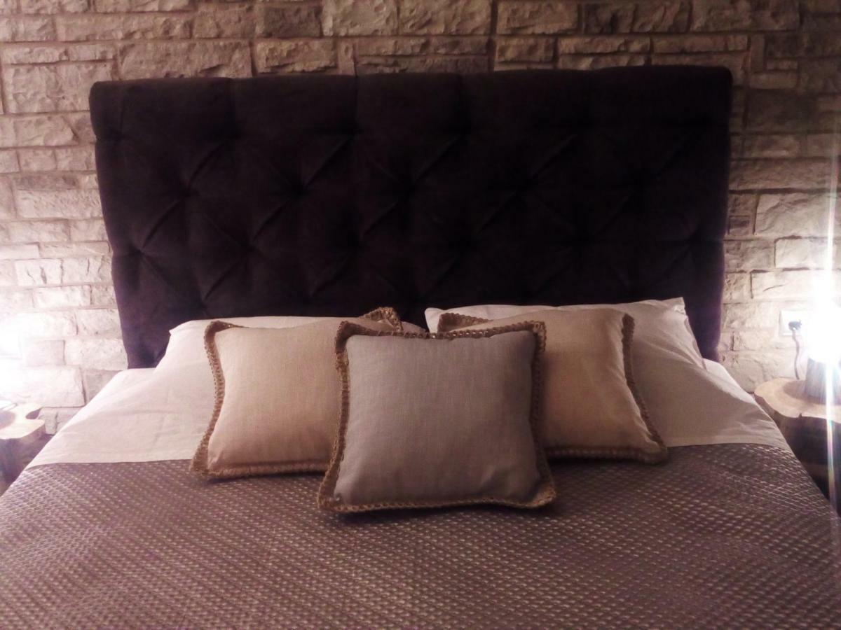 Lux Studio 1 Athens Luaran gambar